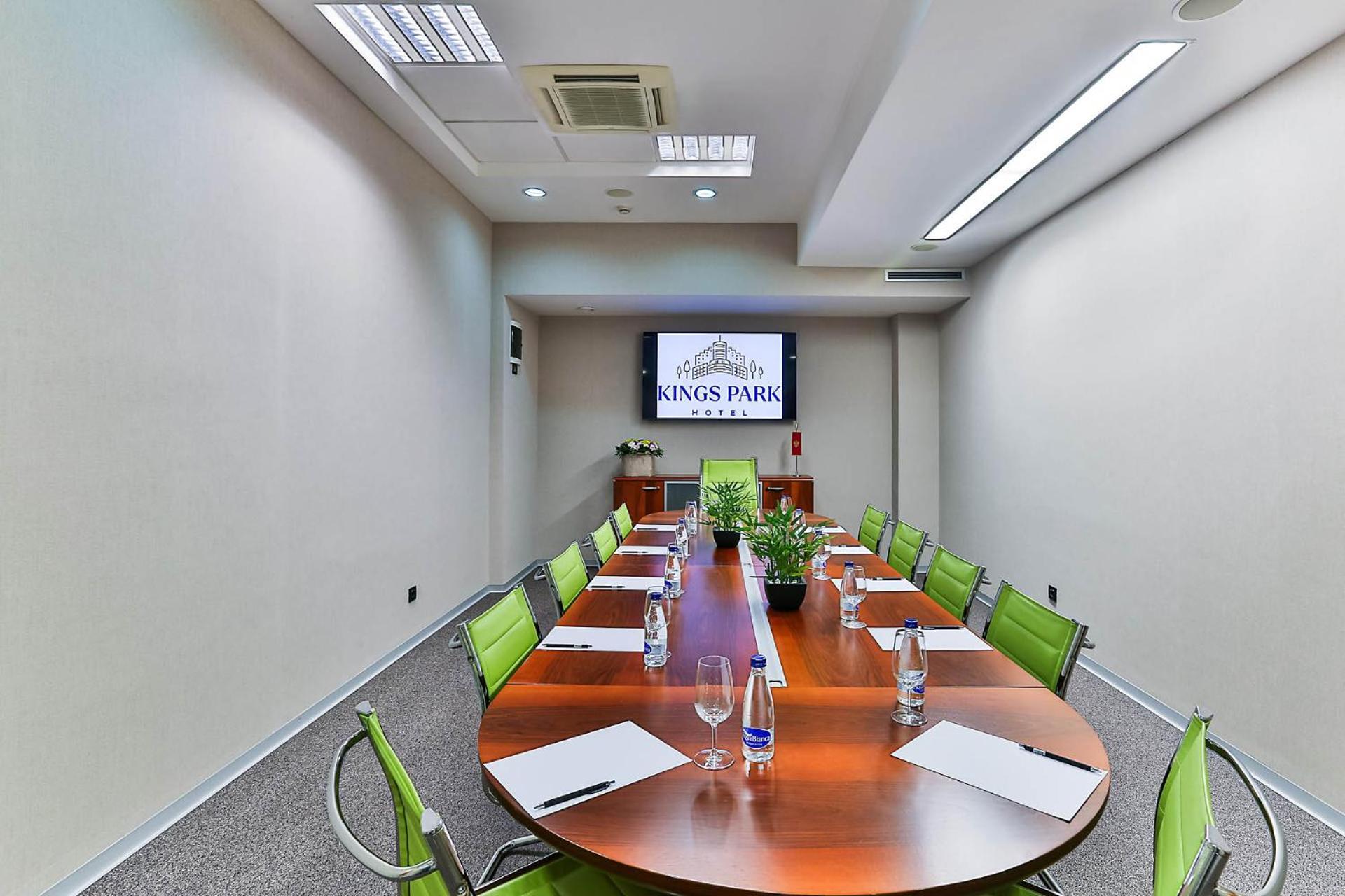 Kings Park 4* Podgorica